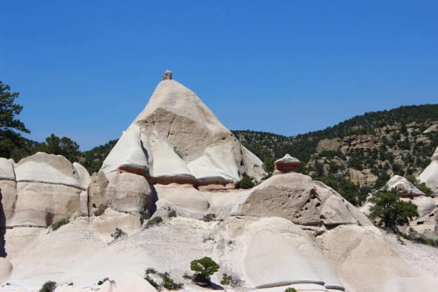 Hiking southern Utah Pine Park