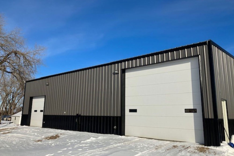 Steel Garage Building in North Dakota