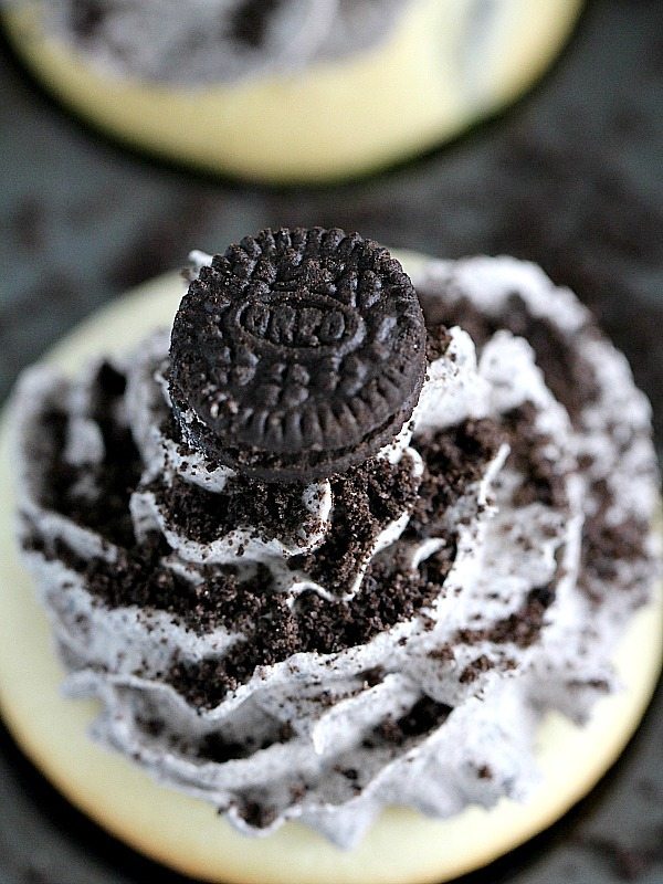 Image of oreo buttercream.