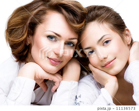 Mother and Teen Daughter 11136573