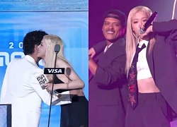 Clip of Bruno Mars touching Rosé's waist, causing controversy at MAMA for 1 reason