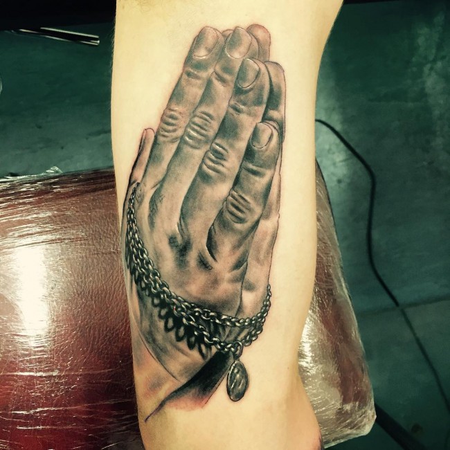 Praying Hands Tattoo 