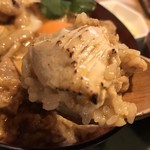 木鶏 - 木鶏丼の木鶏アップ