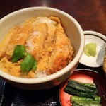 Shinshu Soba Dokoro Sojibo Kyoto Gojo Ionmoru Ten - 定食のカツ丼