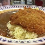 Madras - 注文を受けてから揚げて下さいました
                        ポークカツカレーでございます