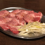 Sumibi Yakiniku Takumi - ねぎ塩上タン