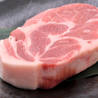 お肉はJA鹿児島産のブランド豚[茶美豚（ちゃーみーとん）]