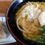 大心うどん - かしわおにぎり＋ごぼう天うどん