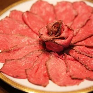 【食材へのこだわり】牛肉は知多牛を使用！全て手作りでご提供。