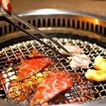 Niku Gyu Zushi × Shabu Yakiniku 2 + 9 - 