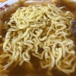 すがい食堂 - チャ一シュ一メンの麺アップ！