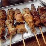 Yakitori Yamabuki - 焼き鳥（鳥軟骨、ももにんにく、カシラ）