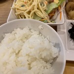 スーパーホテル - ご飯、サラダ