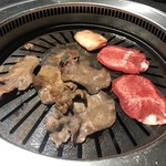 Yakiniku Kenkyujo - 