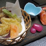 Keiryu Onsen Kanmuri So - 焼物：福井サーモン若狭焼き　しそらっきょう