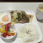 ロンシャン喫茶店 - 牛野菜炒め