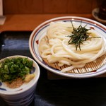 手打うどん かとう - ■ざるうどん 580円