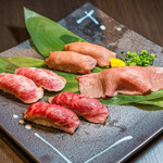 Niku to Cheese Bar Golden Meat Shinbashi Ten - 