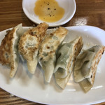 ゆたかや食堂 - 餃子アップ