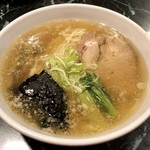 楊姫楼 - 手打ちあっさりラーメン…680円