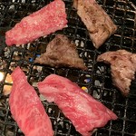 和牛焼肉 勢 本館 - 