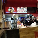 Wendy's First Kitchen Ikebukuro Kitaguchi Ten - 店内注文カウンター。