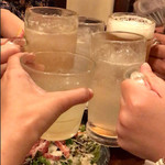 Izakaya 555 Nagarekawa Ten - こちらも乾杯