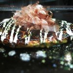 OKONOMIYAKI SHAKU - ふわふわ食感、ぶた玉