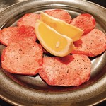 Sumibi Yakiniku Juan - 上タン塩