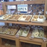 Urara Bakery - 