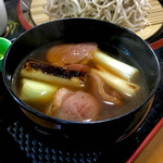 日本蕎麦 家族庵 - ・鴨肉と焼きねぎがゴロゴロ