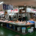 丸栄田村商店 - 外観