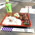 SUGOH Kitchen & Cafe - からあげ弁当(お茶別売)