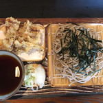 Soba Suzuki Shiten - イカゲソ天ザル900円です