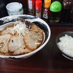 麺や 秋月 - 味噌チャーシュー麺