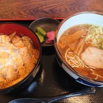 日乃出庵 - カツ丼ラーメンセット