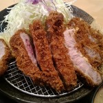 Tonkatsu Waguri - カタロースかつ