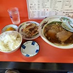 Ramen House Hiro - 醤油らーめんBセット670円