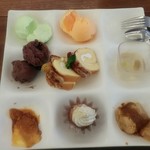 THE CENTRAL BUFFET Ionmoruokayamaten - 