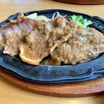 Santesu - しょうが焼きとハンバーグ