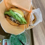 FRESHNESS BURGER Ionmoru Takaoka Ten - 