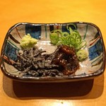 Kamiyama - 牛すじ肉の蕎麦湯炊きの薬味