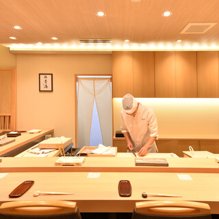 Sushi Oumi Aoyama Ten - 