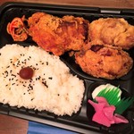 Chitose Karasuyama Torikaraage Senbaiten - 唐揚弁当(540円)