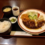 Asuka Shikamani Shi Ten - とんかつ定食　９８０円