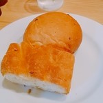 洋食 チソウ - 自家製パン