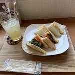 MOKU cafe - 