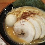 Yokohama Iekei Ramen Takumiya Mitomiwa Ten - 