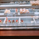 Patisserie La Plage - 