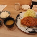 Tonkatsu Kagurazaka Sakura Gotanda Ten - 